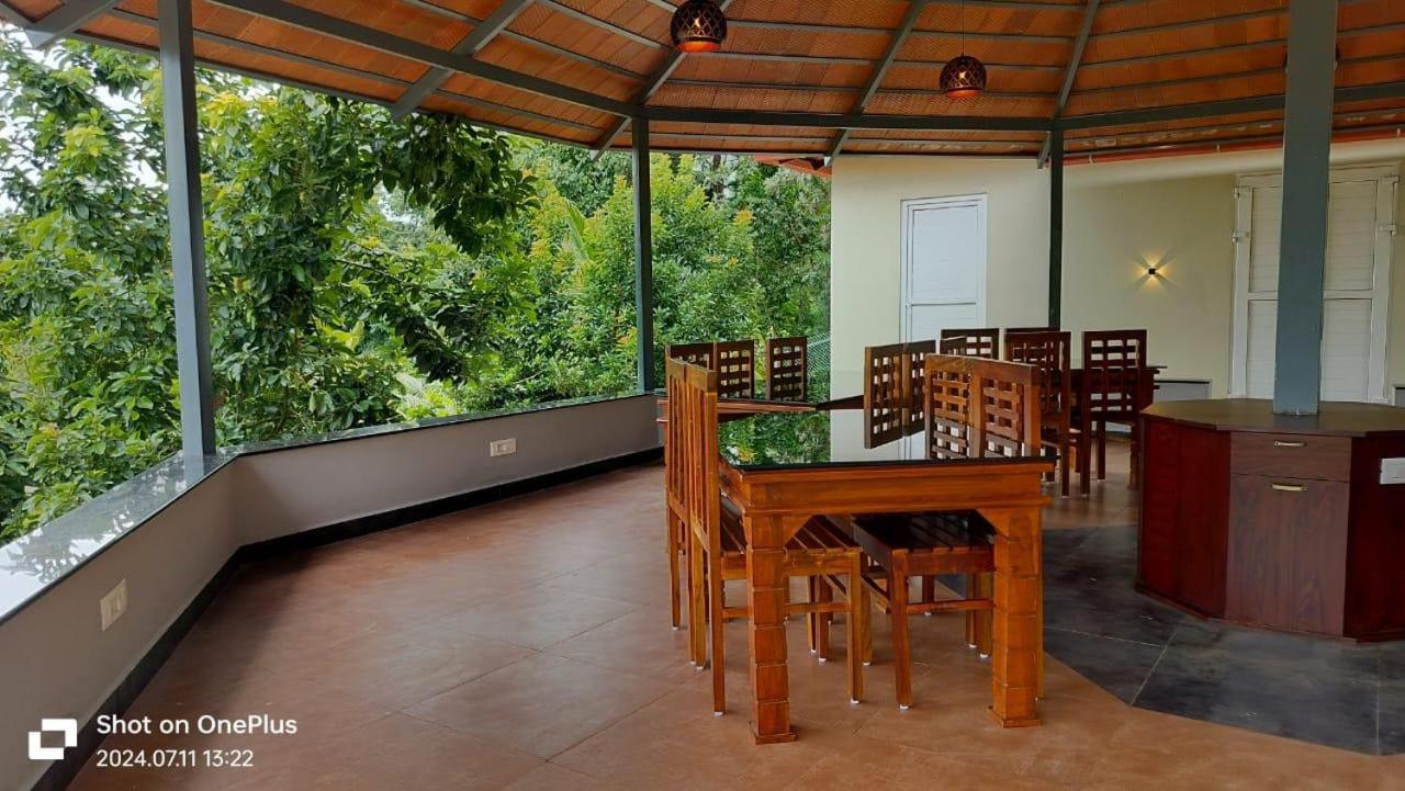 Coorg Riverness Resort Кушалнаґар Екстер'єр фото